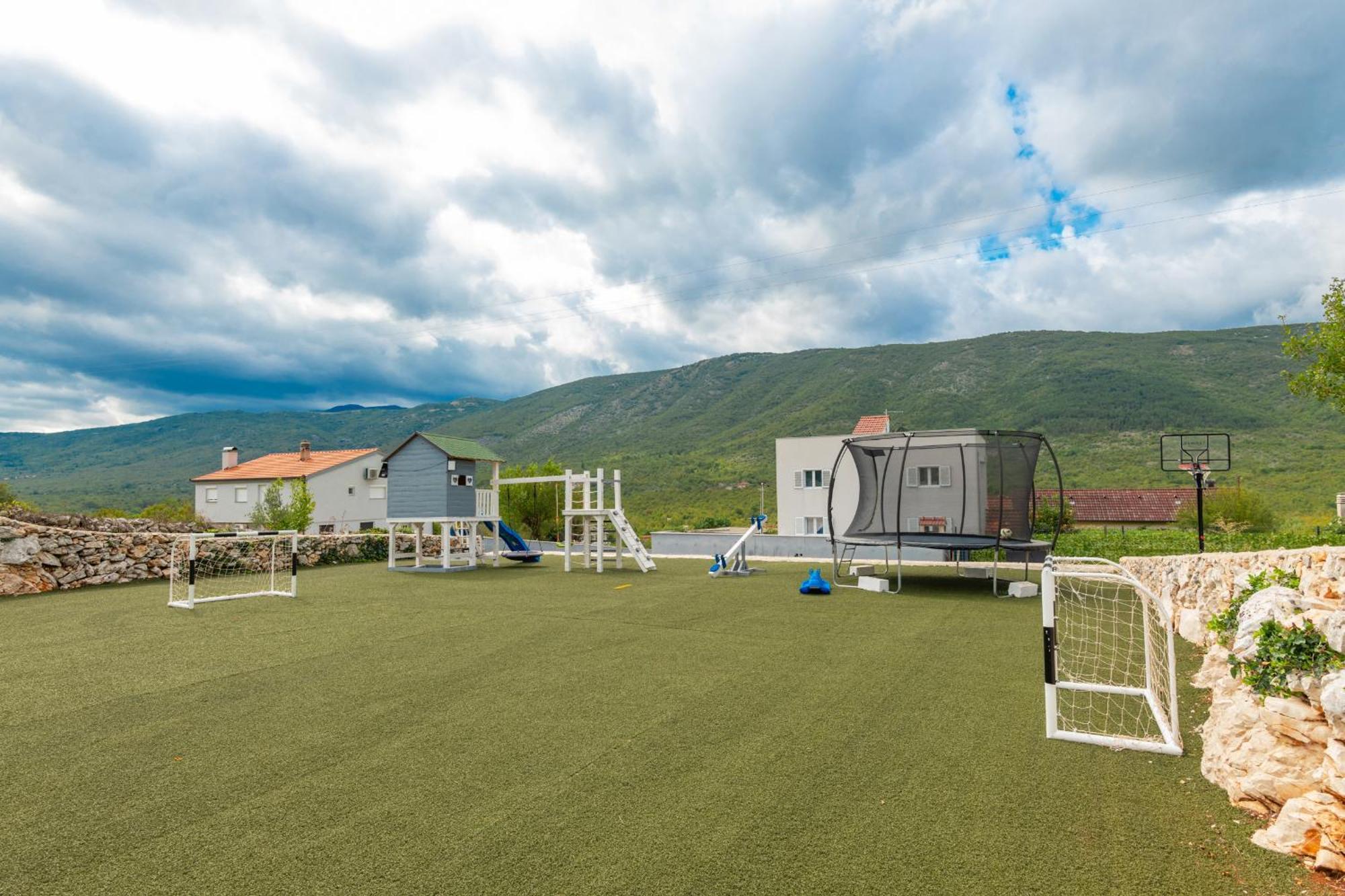 Villa Hill Stars, Makarska- Slivno Slivno  Exterior photo
